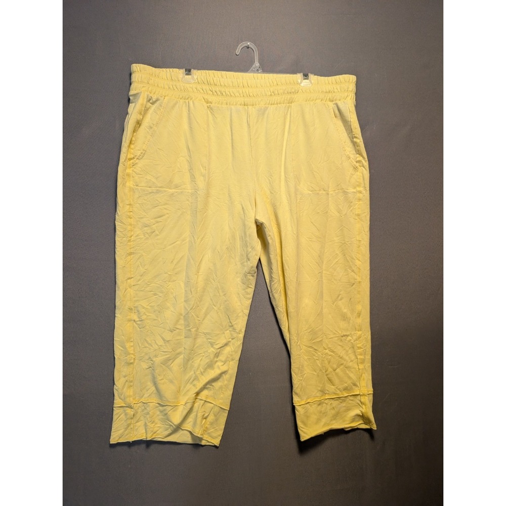 AnyBody Capri Pants Womens XL Yellow French Terry Wide Leg Flat Front Pockets